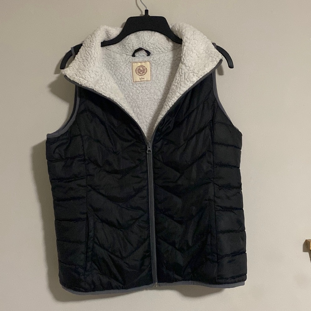 Cozy Sherpa lined vest.